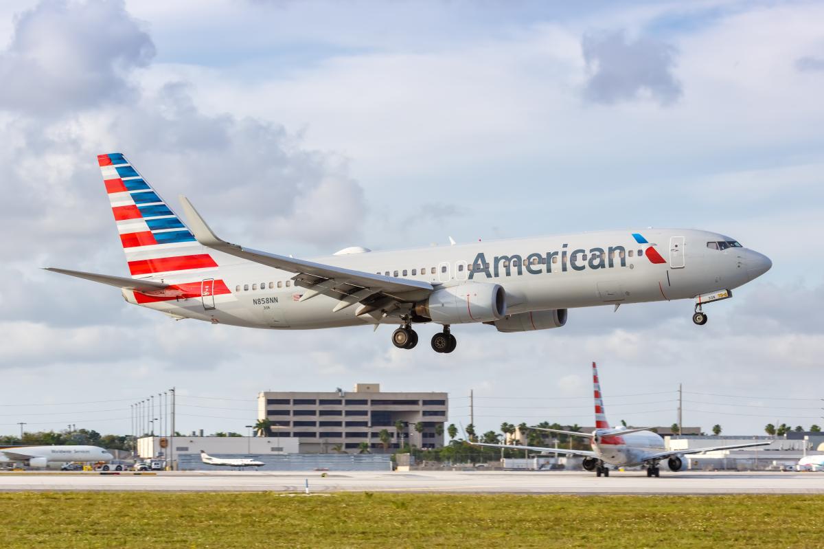 Passenger's Shocking Mid-Flight Antics on American Airlines to Miami