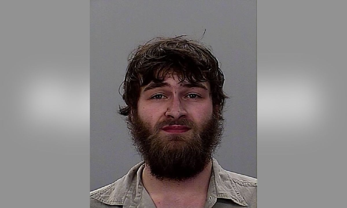 Oregon Father Sentenced After Stabbing Son With a Spear