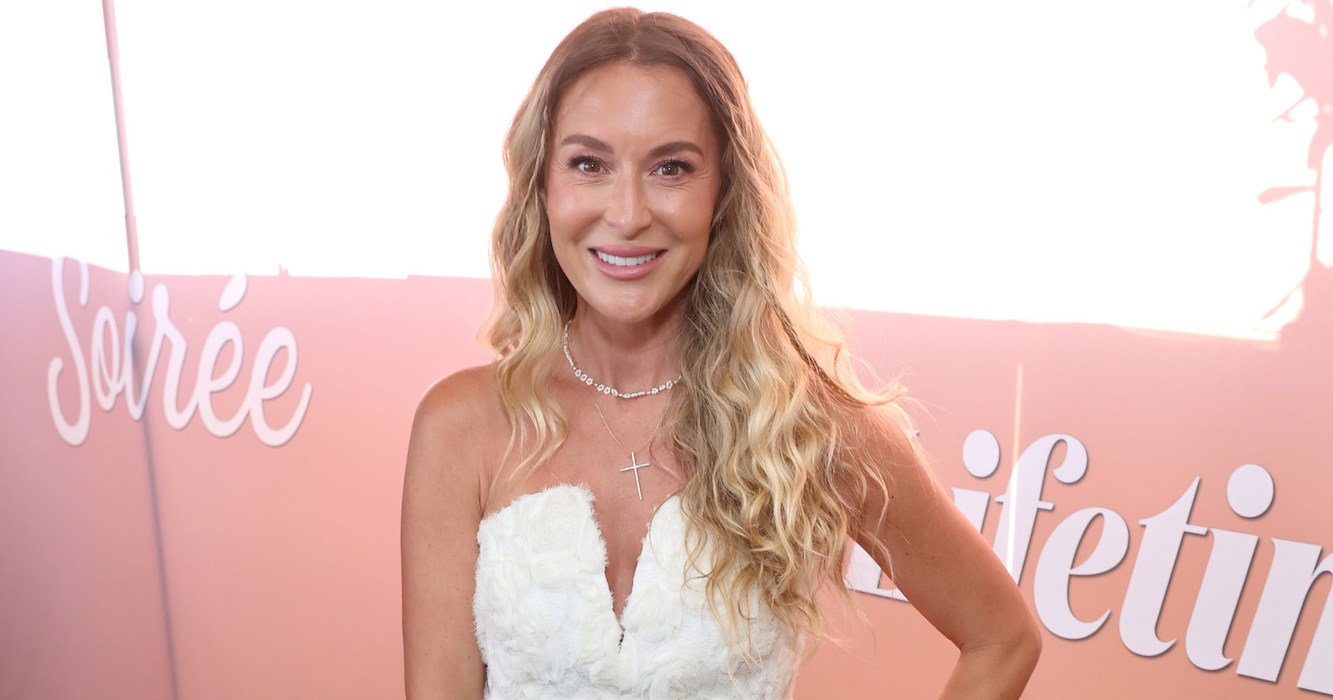Alexa PenaVega's Heartfelt Journey After Daughter's Stillbirth Sparks Conversations